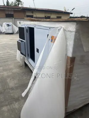 Perkins Diesel Soundproof Generator 100kva