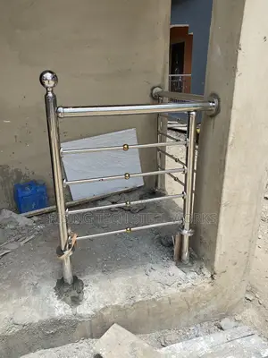 Simple System Rail Both Bankonly And Staircase