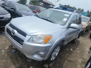 Toyota RAV4 3.5 Limited 2010 Silver