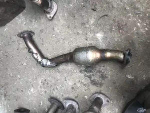 Center Catalyst Converter Toyota RAV4 2016 Model