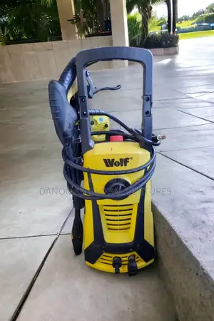 Wolf Blaster Max-2 Power Washer With Inbuilt Soap Container