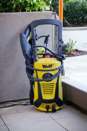 Wolf Blaster Max-2 Power Washer With Inbuilt Soap Container