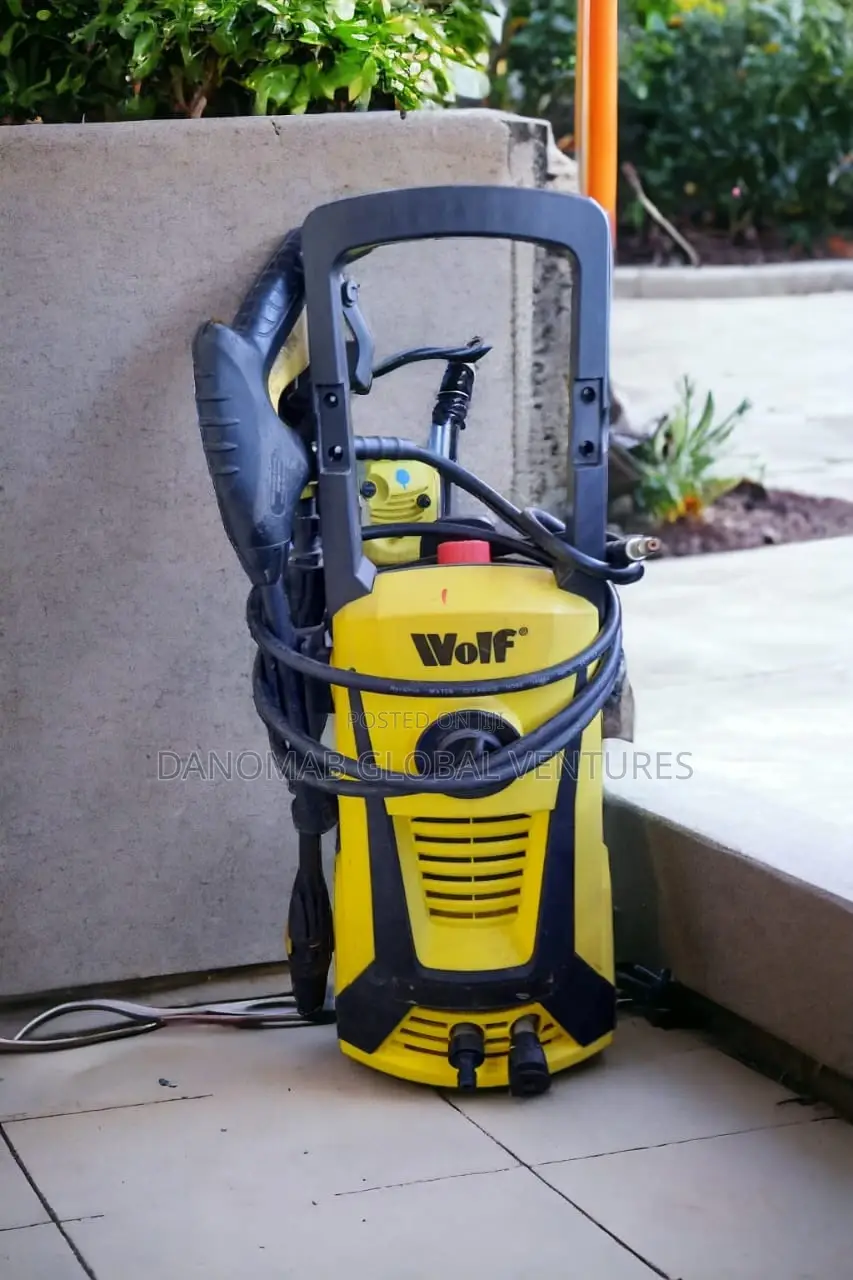 Wolf Blaster Max-2 Power Washer With Inbuilt Soap Container