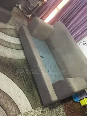 Nicely_done_couch_cleaning_servicee