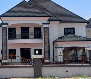5bdrm Duplex in Near Rocha'S, Owerri for sale
