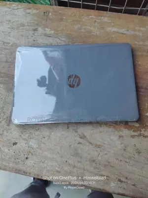 Laptop HP 15 8GB AMD A10 HDD+SSD 500GB