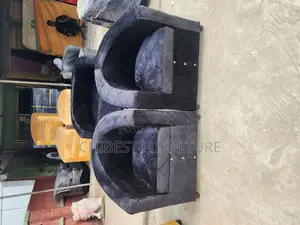 Quality Single Seater Upholstery Padded Sofa Fabric Chair