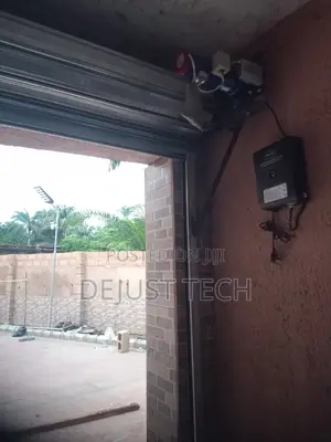 Luxury Remote Control Roller Shutter Door