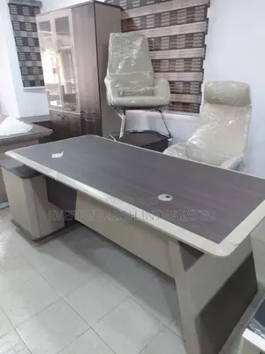 Executive Boss Office Table (2m)