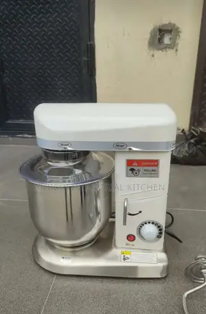 10 Liters Cake Mixer