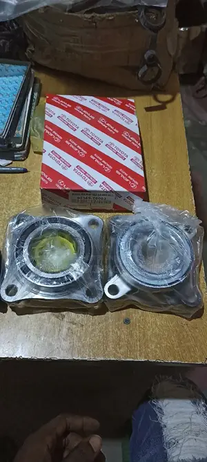Original Hub With Bearing For Hilux 2015-2023