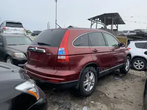 Honda CR-V 2010 Red