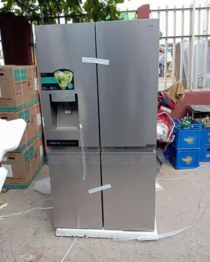 Hisense 4 Door Side by Side 68wcs Ref With Dispenser