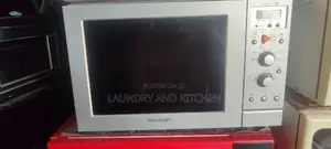 3 in 1 Automatic Microwave With Grill and Oven