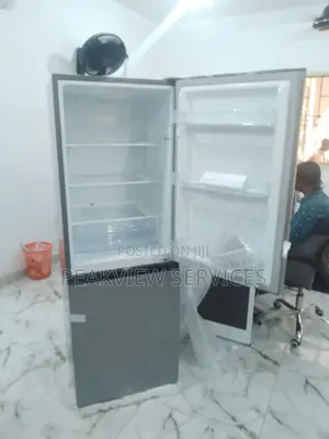 New (Ref-Rd 29CDA) Hisense Bottom Freezer Refrigerator