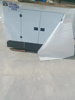 30kva Perkins Soundproof Generator Diesel 100% Copper Coil