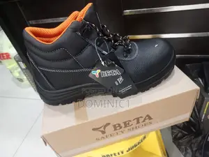 Beta Safety Boot