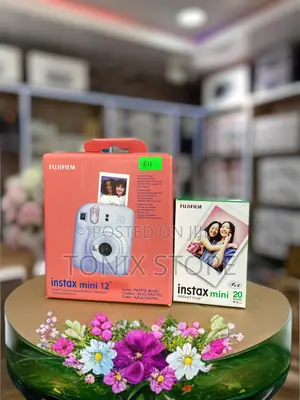 Fujifilm Instax Mini 12 Camera Complete Set