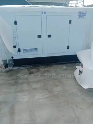 Perkins Soundproof Generator 200kva Diesel 100% Copper Coil