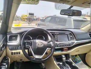 Toyota Highlander 2017 Gray