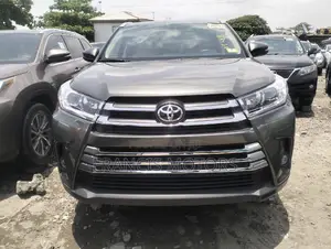 Toyota Highlander 2017 Gray