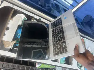 New Laptop HP 8GB Intel Core I5 SSD 256GB