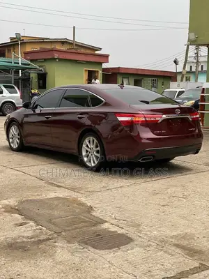 Side Glasses Toyota Avalon 2015