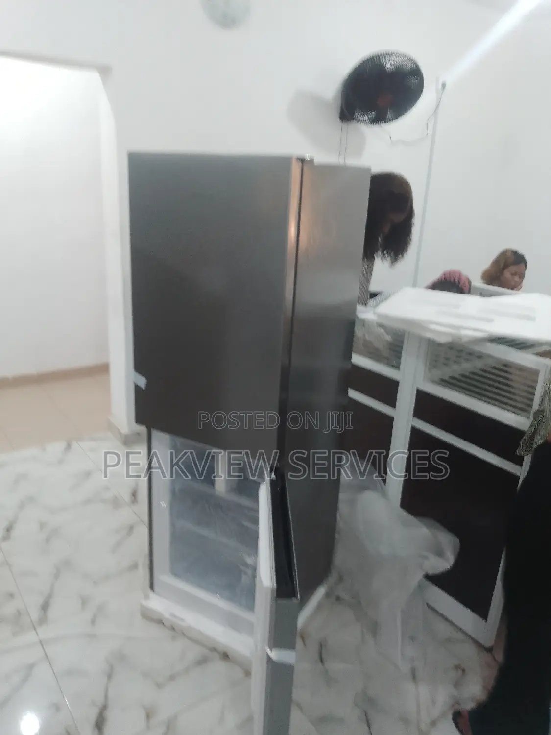 Super Quiet Hisense (225L) Bottom Freezer Refrigerator