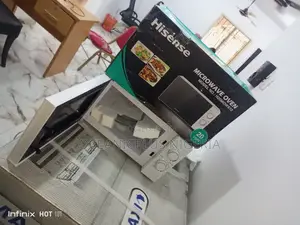 Economy Friendly Hisense 20 Liters Microwave