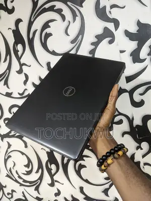 Laptop Dell Latitude 5400 16GB Intel Core I7 SSD 512GB