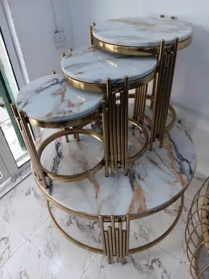 Marble Center Table With 3 Side Stool