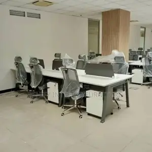 6 Seater Workstation
