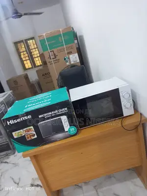 Amazing Hisense 20 Liters Microwave
