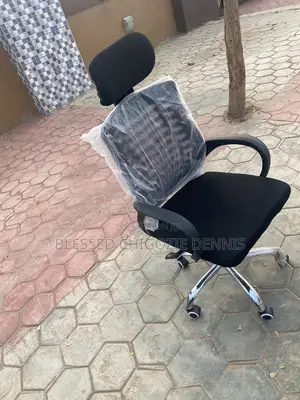 Office Chair With Headrest