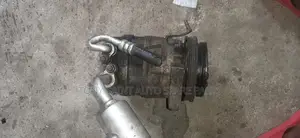 Nissan Pathfinder Direct Tokunbo Compressor Engine Loose