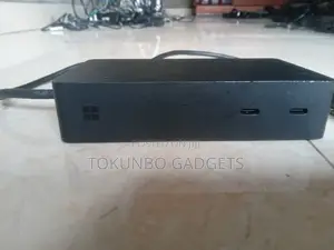 Microsoft Surface Dock 2 Docking Station