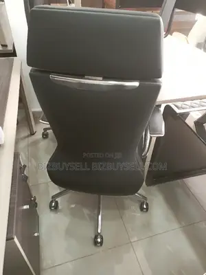 Executive Office Chair