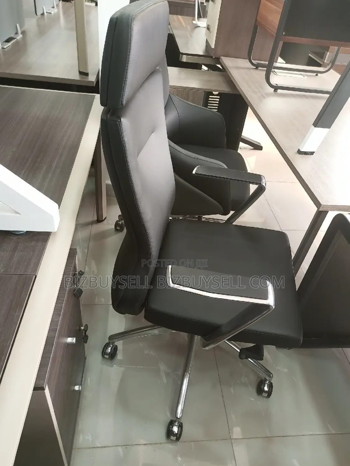 Executive Office Chair