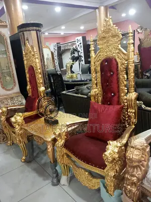 Royal Chair