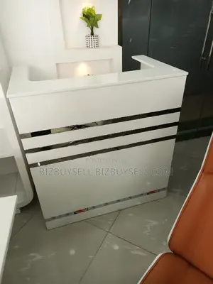 Executive Receptionist Desk