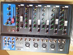 Yamaha Mixer