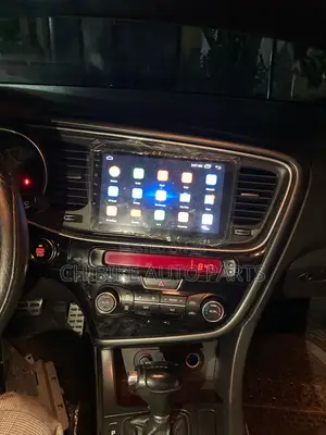 Kia Optima 2015 Navigation/Reverse Camera