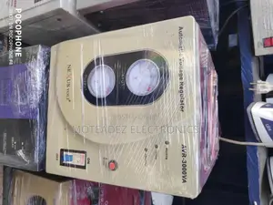 Foreign Used 3000w Copper Coil Stabilizer/Voltage Regulator