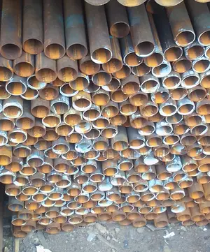 1 1⁄2 Round Pipe