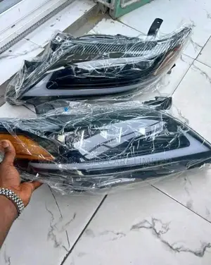 Headlights Camry 3 Touch 2010
