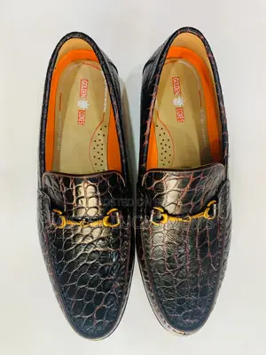 GOLDEN COXES Men's Shoes 