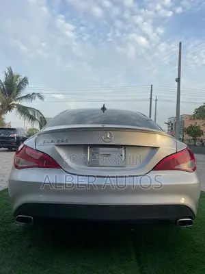 Mercedes-Benz CLA-Class CLA 250 Sedan 2016 Silver