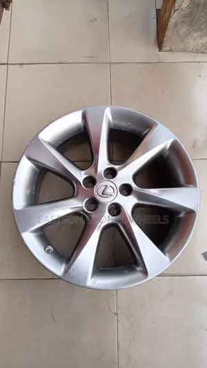 19 Inches Lexus, Pencil Color