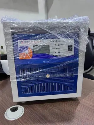 2.5kva/24v Soccer Pure Sine Wave Solar Inverter