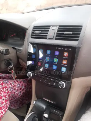 Honda Accord 03-07 Android Screen Upgrade With Rear Camera